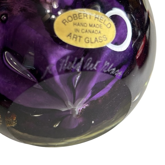 Vintage Robert Held Signed Art Blown Glass Paperweight Iridescent Gold Purple - Picture 7 of 11